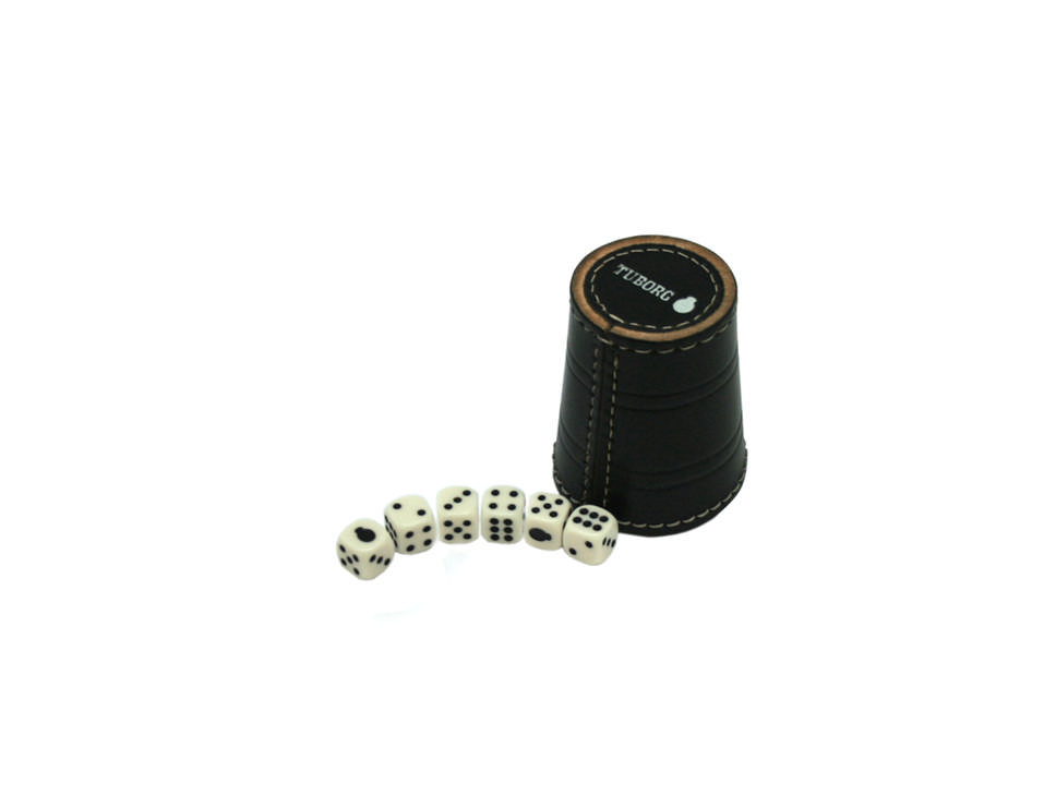 Raflebæger m/6 terninger 